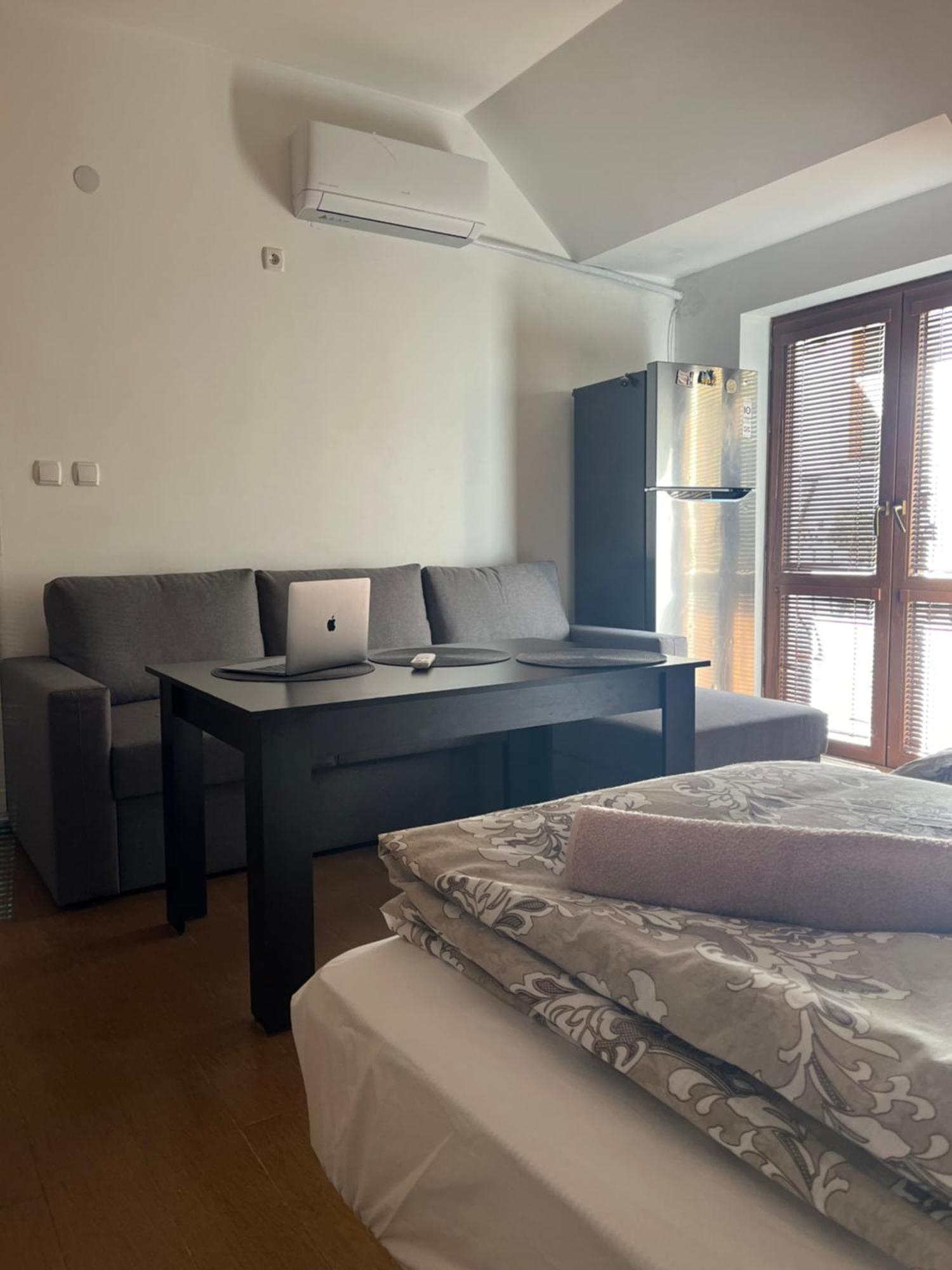 En-Suite Rooms: Novа Guesthouse In Sofia Center 외부 사진