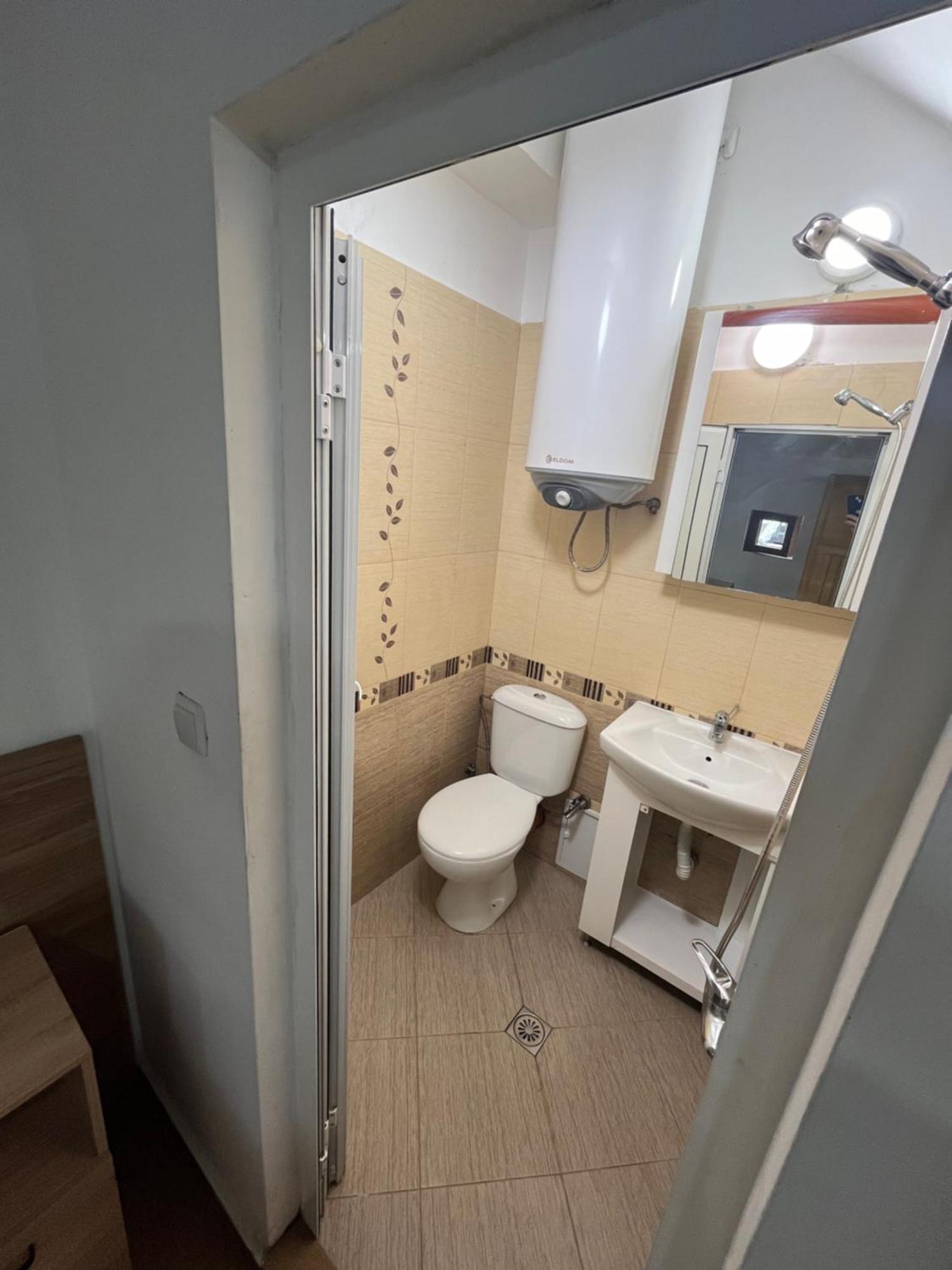 En-Suite Rooms: Novа Guesthouse In Sofia Center 외부 사진
