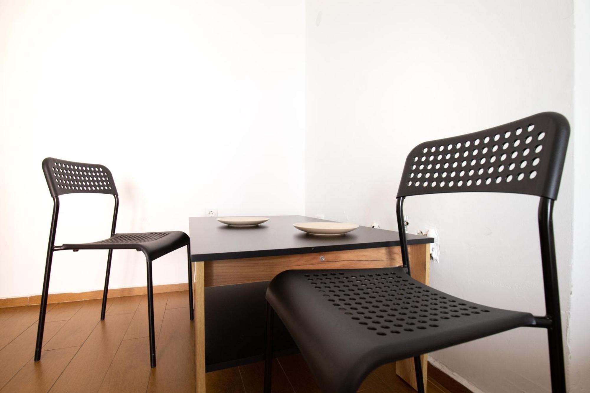 En-Suite Rooms: Novа Guesthouse In Sofia Center 외부 사진