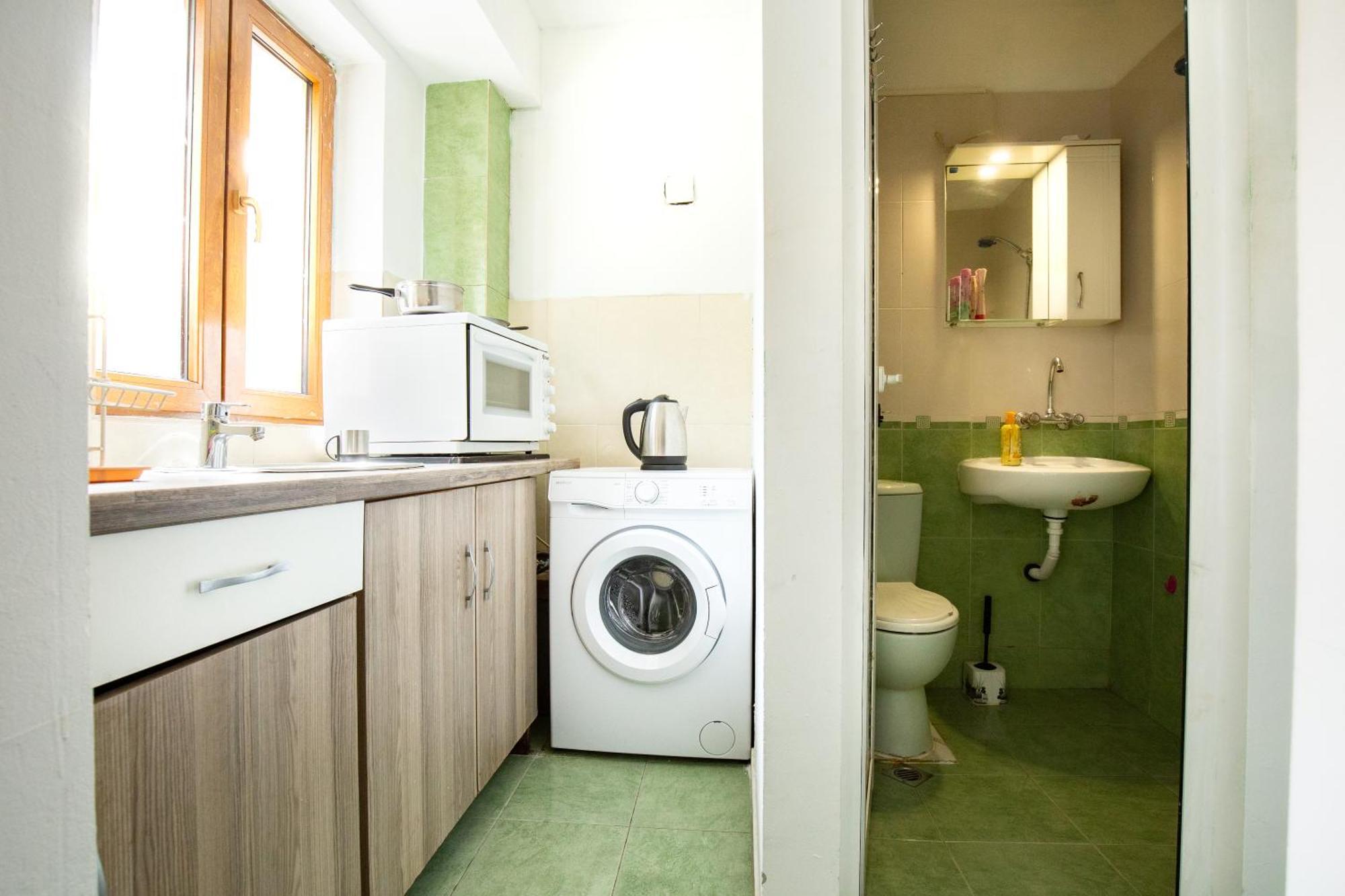 En-Suite Rooms: Novа Guesthouse In Sofia Center 외부 사진